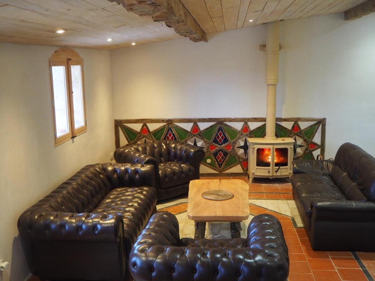 L'isle-Bouzon Grand Gite Les Cabanes De Fallot Pour 19 Personnes - Piscine Naturelle מראה חיצוני תמונה