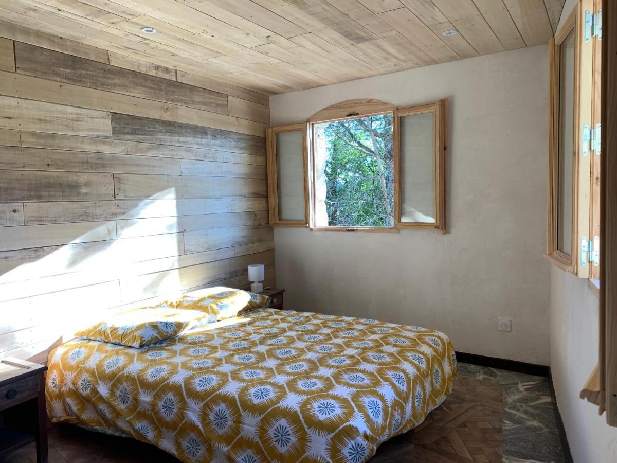 L'isle-Bouzon Grand Gite Les Cabanes De Fallot Pour 19 Personnes - Piscine Naturelle מראה חיצוני תמונה