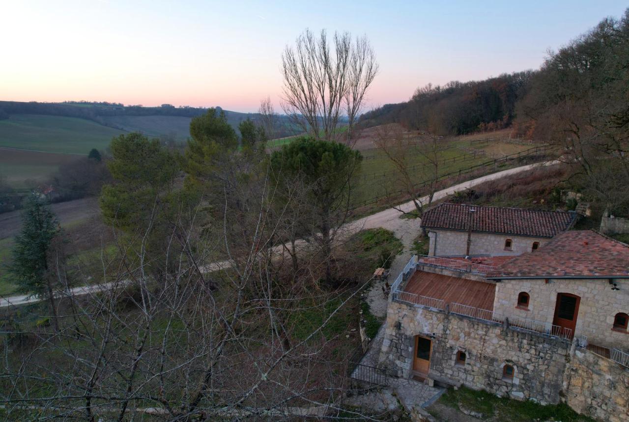 L'isle-Bouzon Grand Gite Les Cabanes De Fallot Pour 19 Personnes - Piscine Naturelle מראה חיצוני תמונה